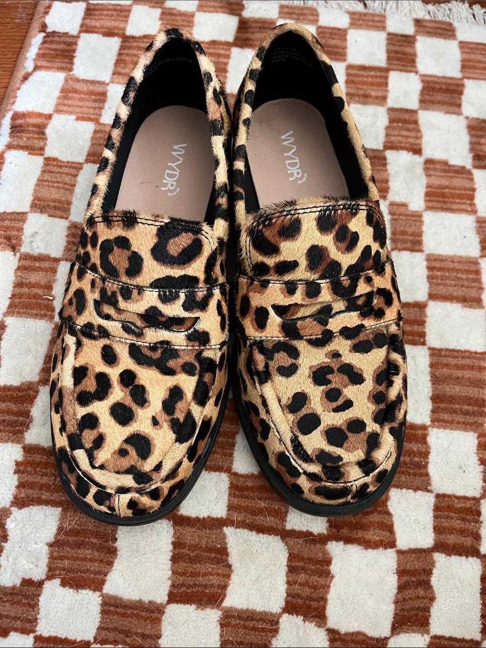 Leopard Print Loafers WYDR size 9